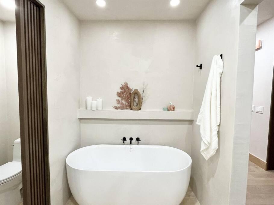 Apartamento Aloha Moon - A Chic And Dreamy Modern Tropical Hideaway! Wailea  Exterior foto